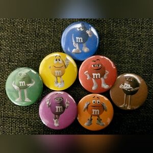 Set of 7 M & M mini buttons- Brand new
